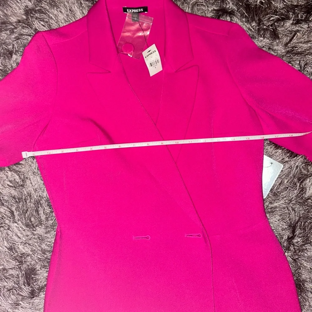NWT - Express Pink Women's Blazer Romper - Picture 5 of 9
